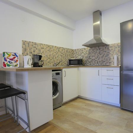 Larios Centro Las Flores Apartment Malaga Exterior photo